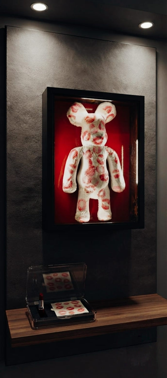 Kiss HypeBeast Bear